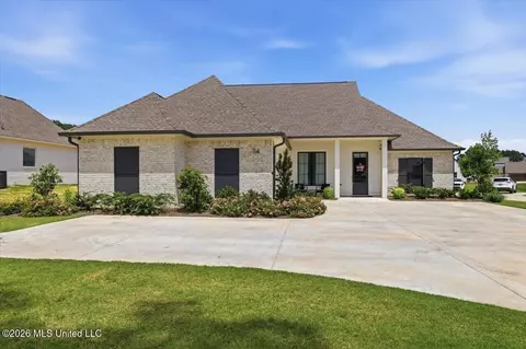 114 Katherine Ln, Madison, MS 39110