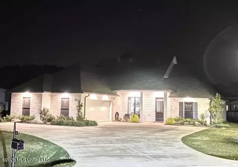 114 Katherine Ln, Madison, MS 39110