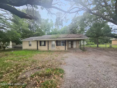 443 Smith Rd, Cleveland, MS 38732