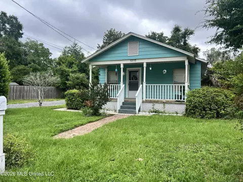 1815 24th St, Gulfport, MS 39501