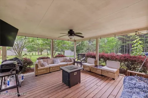 Exterior - 873 Bryan Rd, Walnut Grove, MS 39189 photo 4 of 8