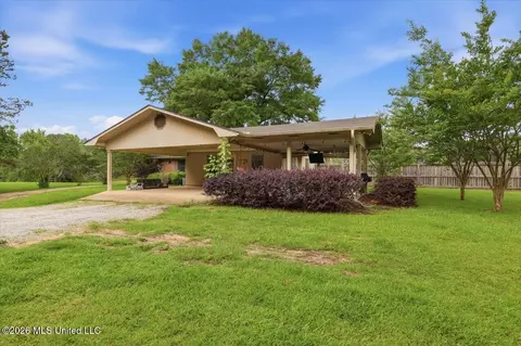 Exterior - 873 Bryan Rd, Walnut Grove, MS 39189 photo 6 of 8