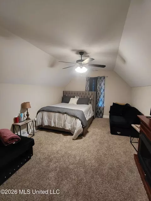 Bedroom - 648 Beckett Cv, Hernando, MS 38632 photo 1 of 2