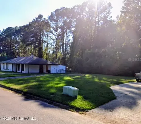 Oak Grove Lane, Jackson, MS 39212 photo 3