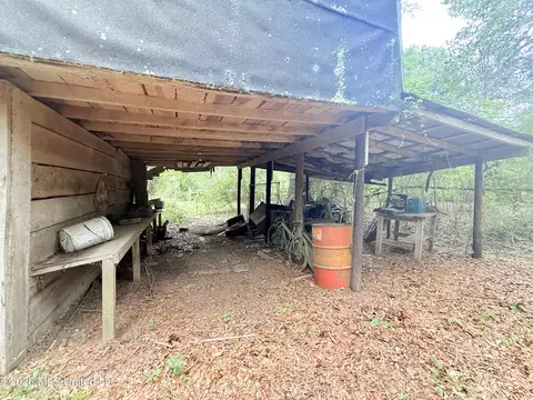 1015 Highway 51, Summit, MS 39666 photo 5
