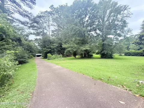 1015 Highway 51, Summit, MS 39666 photo 2