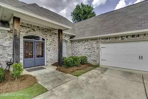 Exterior - 230 Falls Xing, Madison, MS 39110 photo 3 of 14