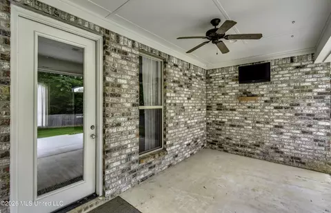 Exterior - 230 Falls Xing, Madison, MS 39110 photo 10 of 14