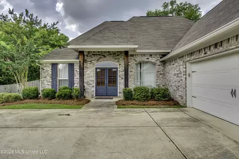 Exterior - 230 Falls Xing, Madison, MS 39110 photo 4 of 14