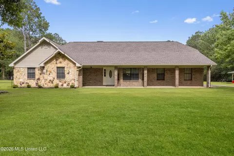 11208 Hillside Hollow Rd, Vancleave, MS 39565