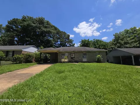 8182 Elmbrook Dr, Southaven, MS 38671