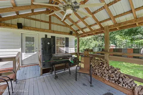 Exterior - 15178 Ms-613, Lucedale, MS 39452 photo 3 of 4