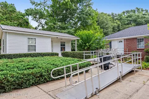 Exterior - 15178 Ms-613, Lucedale, MS 39452 photo 1 of 4