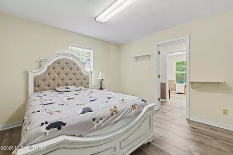 Bedroom - 15178 Ms-613, Lucedale, MS 39452 photo 5 of 6