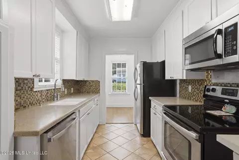 Kitchen - 1827 Piedmont St, Jackson, MS 39202 photo 1 of 1