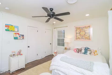 Bedroom - 1865 E Northside Dr, Jackson, MS 39211 photo 3 of 7