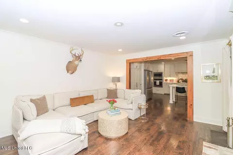 Other - 1865 E Northside Dr, Jackson, MS 39211 photo 3 of 12