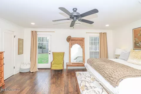 Bedroom - 1865 E Northside Dr, Jackson, MS 39211 photo 7 of 7