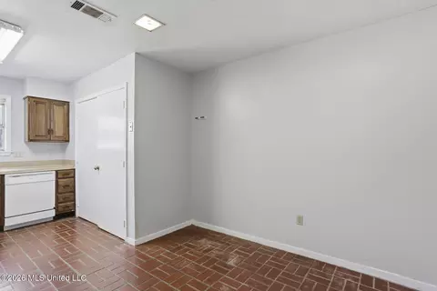 Other - 2319 River Oaks Blvd #A, Jackson, MS 39211 photo 2 of 5