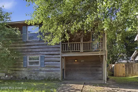 2319 River Oaks Blvd #A, Jackson, MS 39211