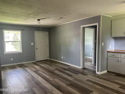 209 Rising Sun Cir, Greenwood, MS 38930