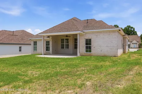 Exterior - 162 Bronson Bnd, Flowood, MS 39232 photo 9 of 9