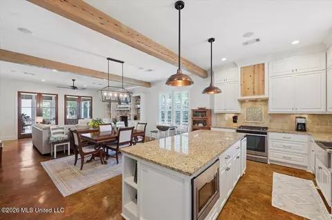 Kitchen - 101 Camden Ct, Madison, MS 39110 photo 3 of 3