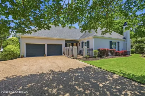 Exterior - 101 Camden Ct, Madison, MS 39110 photo 2 of 7