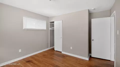 Bedroom - 1664 Kentwood Dr, Jackson, MS 39212 photo 4 of 6