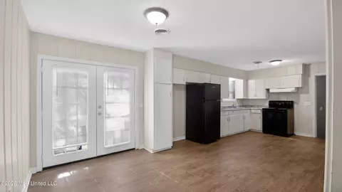 Other - 2738 Woodside Dr, Jackson, MS 39204 photo 5 of 12