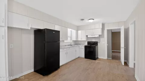 Other - 2738 Woodside Dr, Jackson, MS 39204 photo 4 of 12