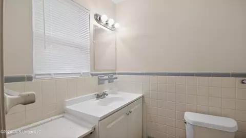 Other - 2738 Woodside Dr, Jackson, MS 39204 photo 9 of 12