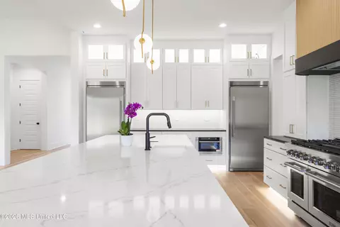 Kitchen - 5424 Sophia Ln, Hernando, MS 38632 photo 1 of 8