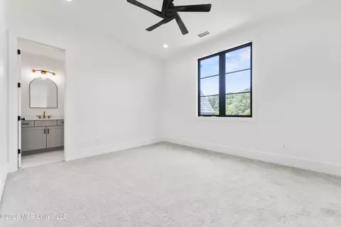 Bedroom - 5424 Sophia Ln, Hernando, MS 38632 photo 1 of 3