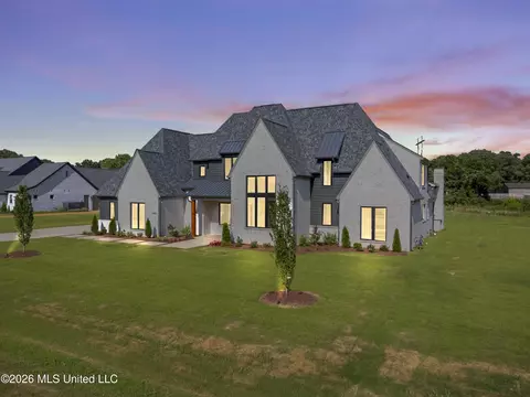 5424 Sophia Ln, Hernando, MS 38632