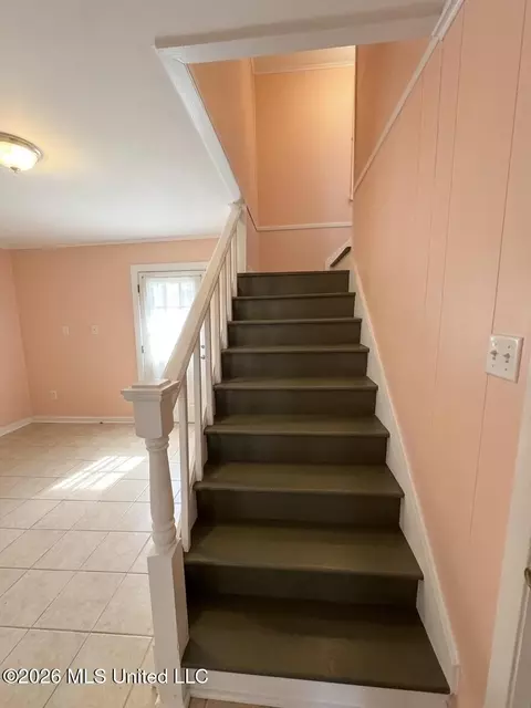 Entry Way - 112 Kildare Ct, Jackson, MS 39209 photo 3 of 3