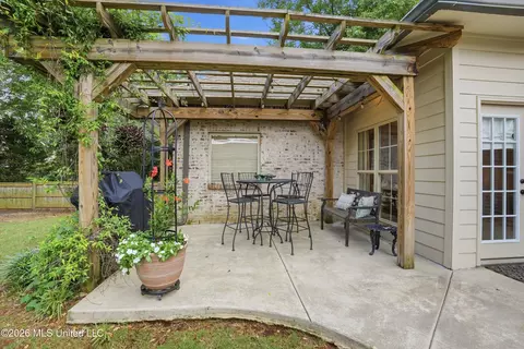 Exterior - 729 Danforth Dr, Madison, MS 39110 photo 6 of 8