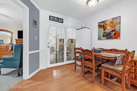 Dining - 2184 Shady Grove Cv, Hernando, MS 38632 photo 1 of 1