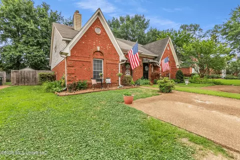 Exterior - 2184 Shady Grove Cv, Hernando, MS 38632 photo 1 of 3