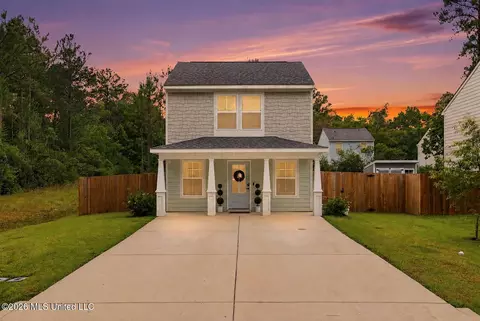 13257 Kelly St, Gulfport, MS 39503