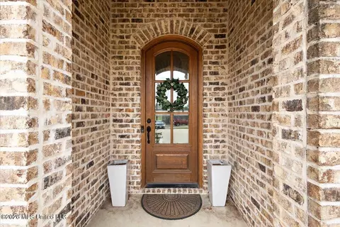 Entry Way - 120 Murrell Dr, Madison, MS 39110 photo 1 of 4