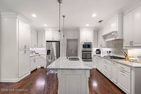 Kitchen - 120 Murrell Dr, Madison, MS 39110 photo 1 of 3