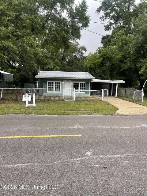 522 E Railroad St, Gulfport, MS 39507