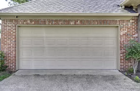 Other - 126 W Pinebrook Dr, Brandon, MS 39047 photo 1 of 19