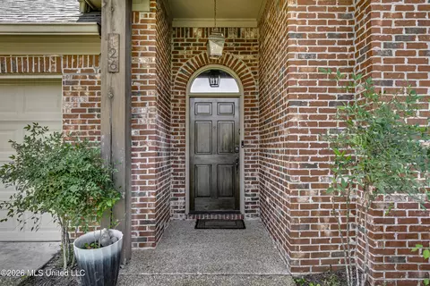 Other - 126 W Pinebrook Dr, Brandon, MS 39047 photo 2 of 19