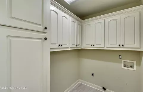 Other - 126 W Pinebrook Dr, Brandon, MS 39047 photo 5 of 19