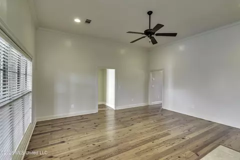 Living - 126 W Pinebrook Dr, Brandon, MS 39047 photo 6 of 6