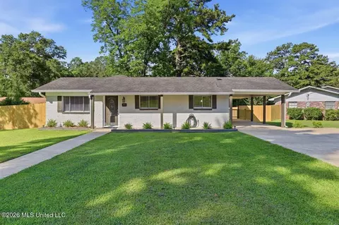 203 Brenmar St, Brandon, MS 39042