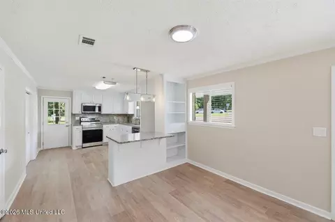 Other - 203 Brenmar St, Brandon, MS 39042 photo 6 of 10