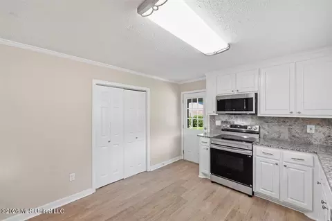 Other - 203 Brenmar St, Brandon, MS 39042 photo 3 of 10